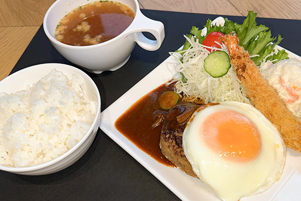 ハンバーグ＆エビフライセット